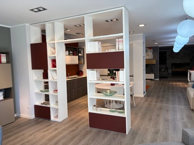 LIBRERIA INTERPARETE FLUIDA